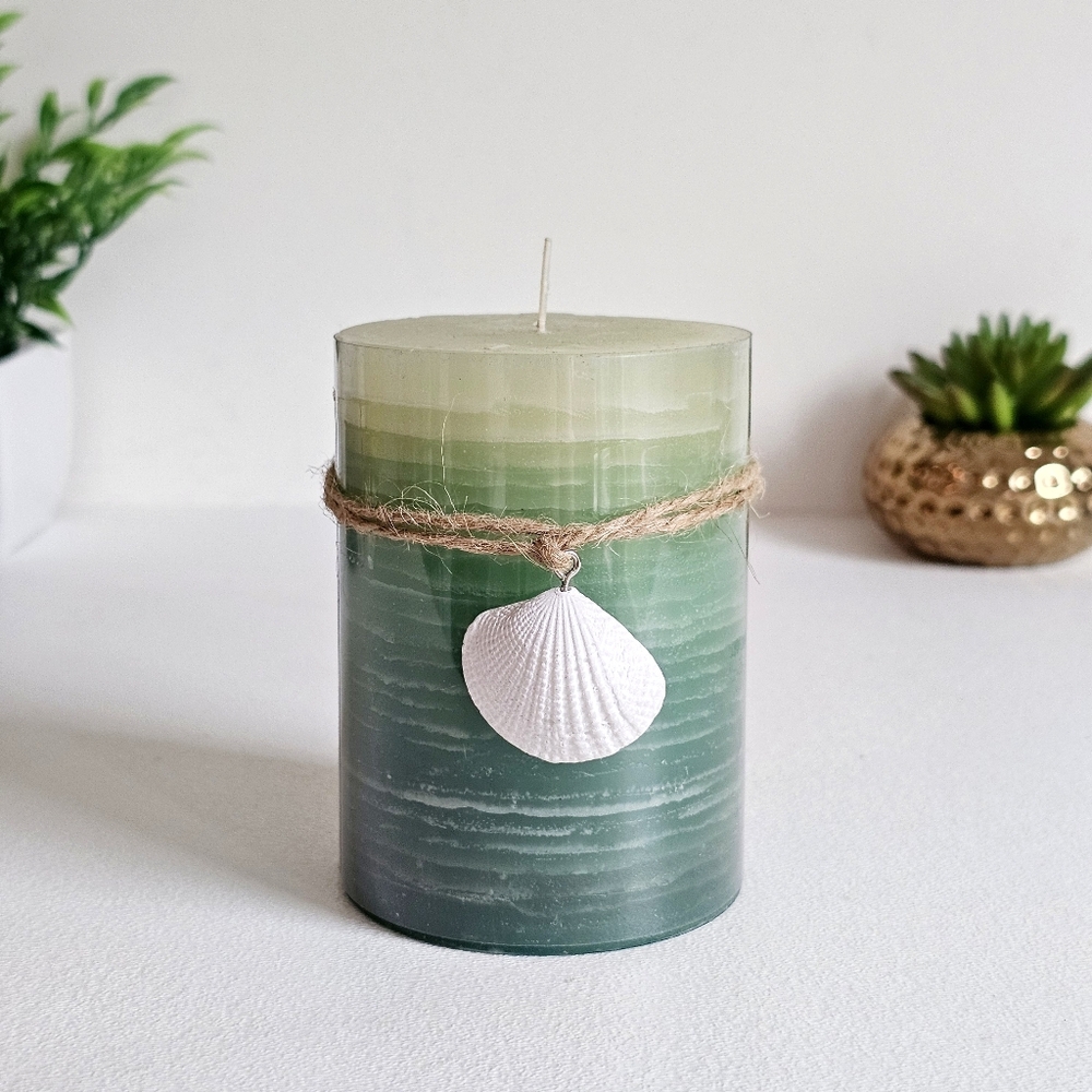 New Kohl’s Shoreline Pillar Candle Sea Mist Green Ombre 4" Candle Shell Accent